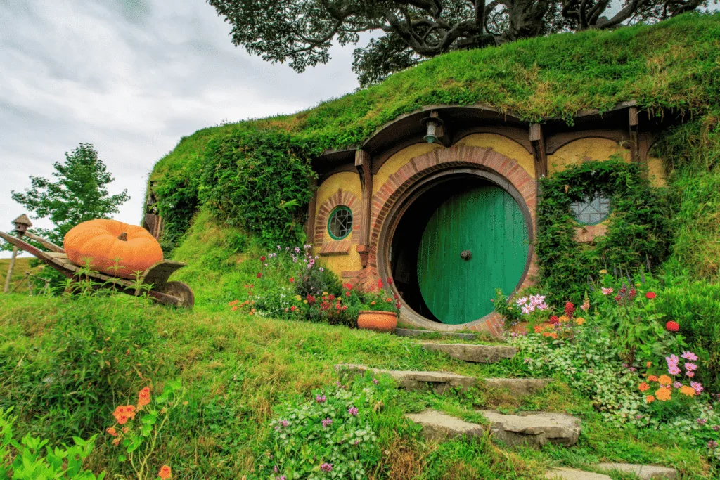 เที่ยวหมู่บ้านฮอบบิตัน (Hobbiton Movie Set)